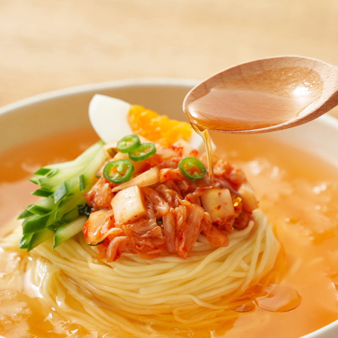 LF FOOD 살얼음동동 김치말이 국수 1046g LFF Kimchi Cold Wheat Noodle 1046g