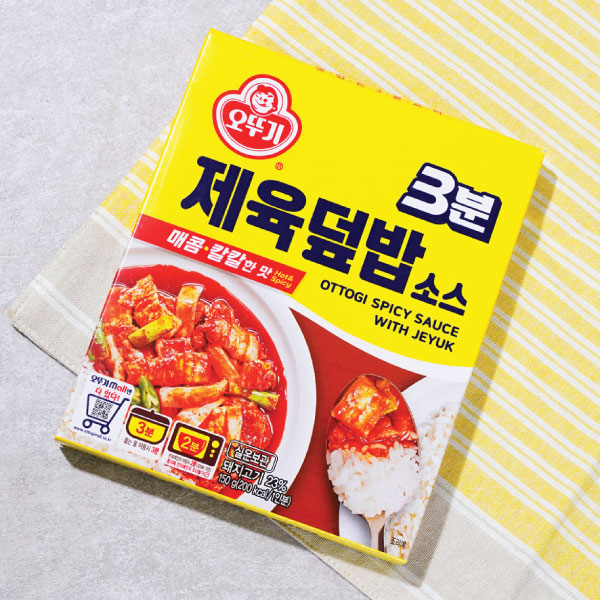 OTG Spicy Sauce With Pork 150g